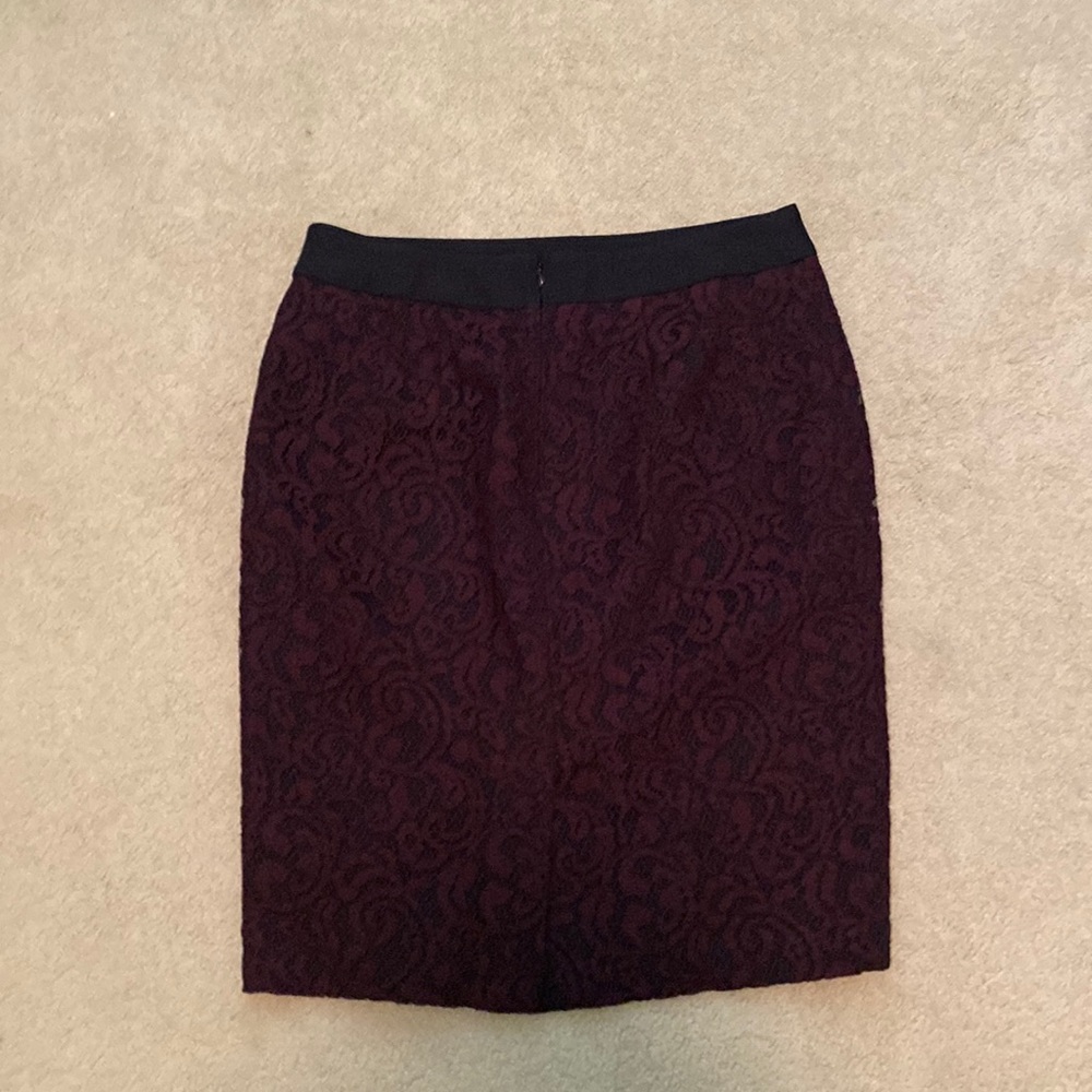 Ann Taylor Loft laced skirt
